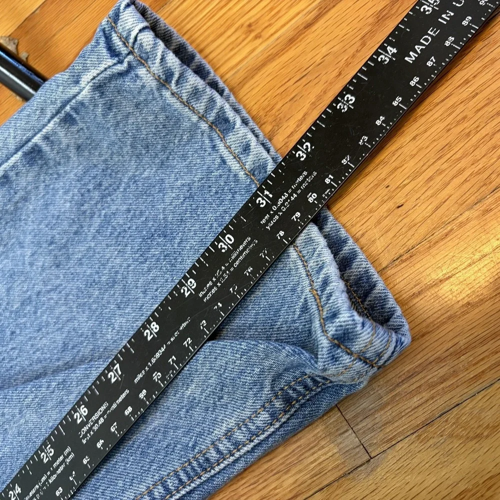Levis 541 Jeans Mens 36x32 Light Wash Blue Athletic Taper Stretch‎ Distressed